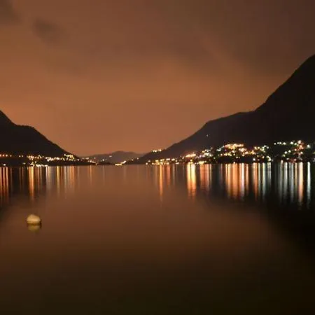 Sleeps 8 Pool Pognana Lario